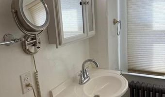 15 BREWER Ave B, Annapolis, MD 21401