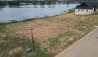 6107 Majestic Waters Dr, Benton, AR 72019