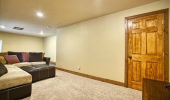 57 Falls Creek Dr, Bellvue, CO 80512
