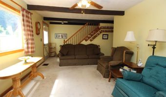 28 Charles St, Belfast, ME 04915