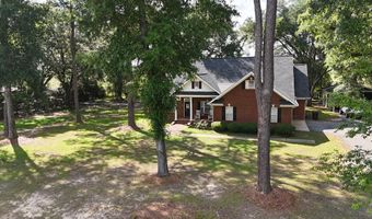 330 River Oaks Dr, Bainbridge, GA 39817