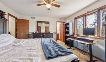 5301 Valley Rd, Ames, IA 50014