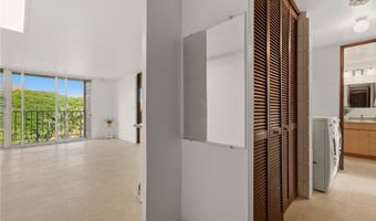 1720 Huna St B501, Honolulu, HI 96817