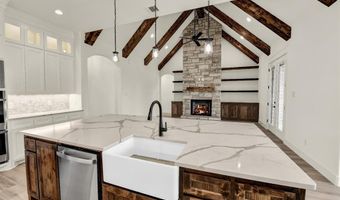 201 Tankhouse Ter, Weatherford, TX 76085