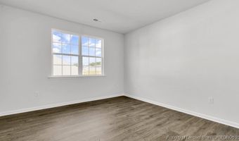 638 Pine Dune Ln, Aberdeen, NC 28315