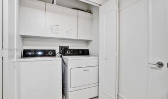 2000 Island Blvd 1710, Aventura, FL 33160