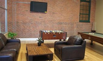 75 POCASSET St 319, Johnston, RI 02919