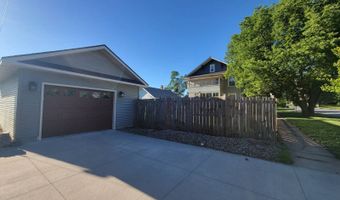 1222 16th, Auburn, NE 68305