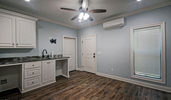 2072 Quail Hill Rd, Brandon, MS 39042