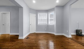 46 W 43RD St, Bayonne, NJ 07002