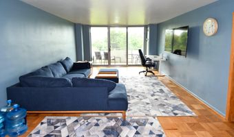 5101 RIVER Rd 712, Bethesda, MD 20816