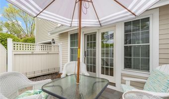 213 Corey Ln 213, Middletown, RI 02842