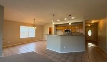 1210 SW Apache Dr, Bentonville, AR 72712