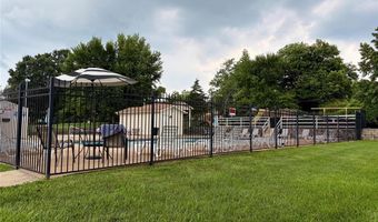 148 Cumberland Park Ct E, Ballwin, MO 63011
