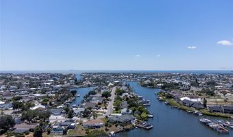 601 FLAMINGO Dr, Apollo Beach, FL 33572