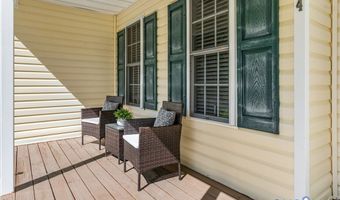 244 Parkwood Dr, Aylett, VA 23009