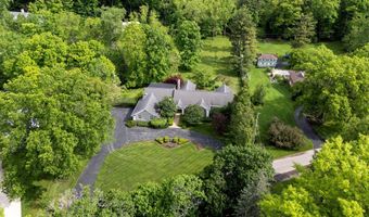 330 Countryside Dr, Ashland, OH 44805