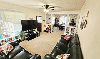 145 W 19TH St, Baxter Springs, KS 66713