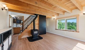 1532 Sunrise Rd, Bonners Ferry, ID 83805