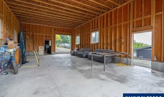 11364 James Way Dr SE, Aumsville, OR 97325