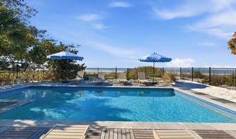 102 TUNA St, Anna Maria, FL 34216