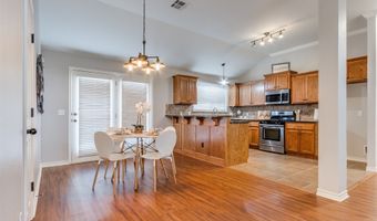 21282 Robin Ridge Ln, Edmond, OK 73012