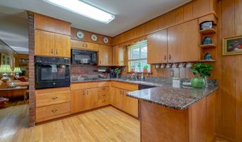 1901 Douglas Dr, Bainbridge, GA 39819