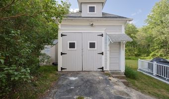 148 Hackett Ave, Attleboro, MA 02703