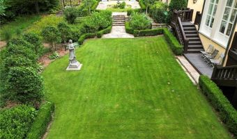 805 Old Mill Ct, Ball Ground, GA 30107