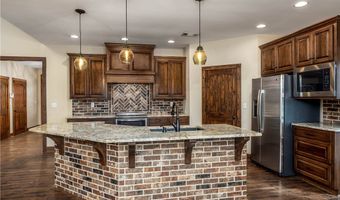 1388 Cypress Pointe Dr, Akron, AL 35449