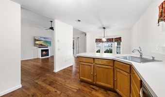 501 Spray Ave, Beachwood, NJ 08722