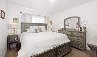 2306 W Alhambra Rd, Alhambra, CA 91801