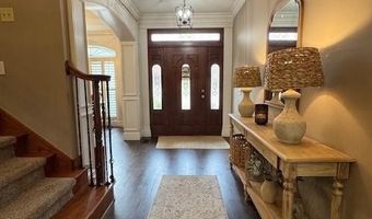 3906 NE Cadbury Ave, Bentonville, AR 72712