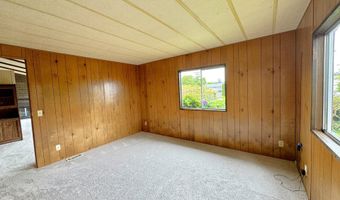 1029 FIFIELD St, Brookings, OR 97415