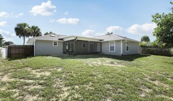 493 Quarry Ln, Sebastian, FL 32958