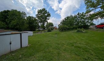 208 W Elm St, Alton, IL 62002