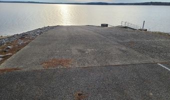 10 Sunset Pass, Big Sandy, TN 38221