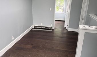 100 Merrick Rd, Amityville, NY 11701