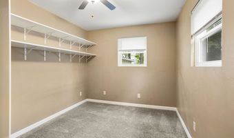 1318 W HARRIS St, Appleton, WI 54914