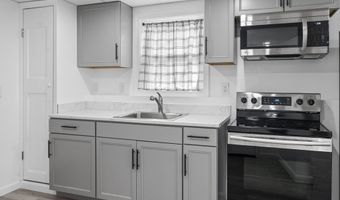 45 Chestnut St, Athol, MA 01331