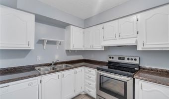 542 ORANGE Dr 26, Altamonte Springs, FL 32701