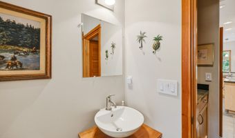 611 Forest St, Ashland, OR 97520