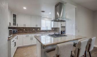 824 S Dune St, Anaheim, CA 92806