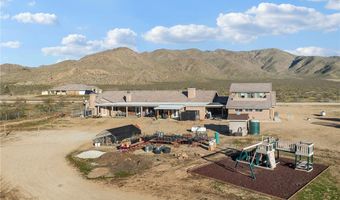 13850 Nightshade Rd, Apple Valley, CA 92307