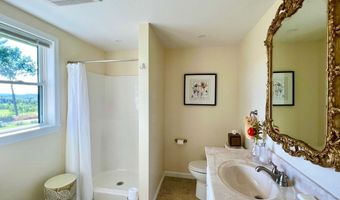 152 Evans Rd, Barnstead, NH 03218