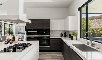 1 Garden Shadow Ln, Las Vegas, NV 89135