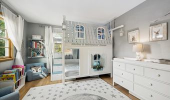 116 E Orchard St, Arlington Heights, IL 60005