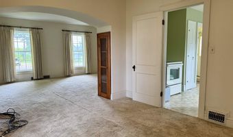 5807 HWY M35, Perkins, MI 49872