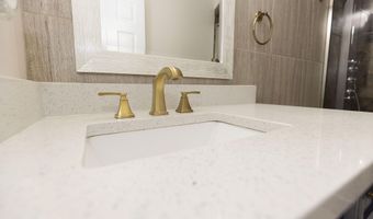 1205 Aero Ln, Berino, NM 88024