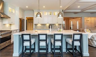 201 Rodman Ln, North Kingstown, RI 02852